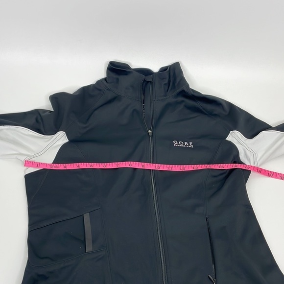Gore Running Wear Windstopper Soft Shell Women's Small Black and White. - Picture 10 of 11